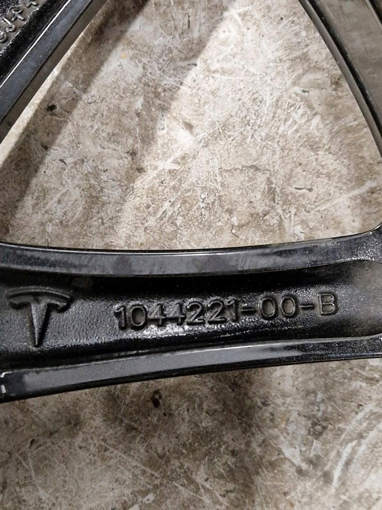 1x Alufelge 18 Zoll 8.5" 5x114.3 40ET 1044221-00-B Tesla Model 3 Rim Wheel FEL6993650859tz