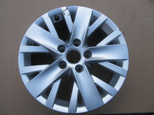 Load image into Gallery viewer, 1x Alufelge 16 Zoll 6.5&quot; 5x112 50ET Silber 5K0601025AL VW Golf Vi Rim Wheel
