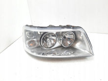 Laden Sie das Bild in den Galerie-Viewer, Frontscheinwerfer VW Transporter Caravelle 304411175R Rechts Headlight SCH2963246478sx