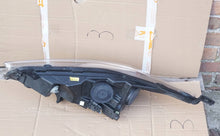 Laden Sie das Bild in den Galerie-Viewer, Frontscheinwerfer Ford Fiesta I C1BB-13W029-AJ Rechts Scheinwerfer Headlight SCH4160607767oc