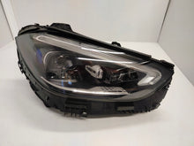 Laden Sie das Bild in den Galerie-Viewer, Frontscheinwerfer Mercedes-Benz W206 A2069068003 Rechts Scheinwerfer Headlight SCH7572371185bv