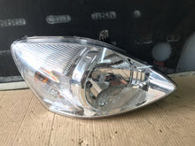 Load image into Gallery viewer, Frontscheinwerfer Hyundai Matrix 92101-10010 Rechts Scheinwerfer Headlight