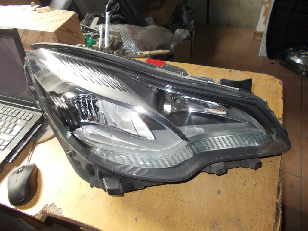 Frontscheinwerfer Mercedes-Benz Coupe A2078209261 Rechts Scheinwerfer Headlight