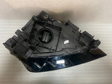 Load image into Gallery viewer, Frontscheinwerfer Audi Q2 81A941033 Full LED Links Scheinwerfer Headlight SCH2540029265ar