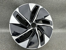 Laden Sie das Bild in den Galerie-Viewer, 1x Alufelge 19 Zoll 8.0" 5x112 11A601025 VW Id.4 Rim Wheel FEL8670293917vp