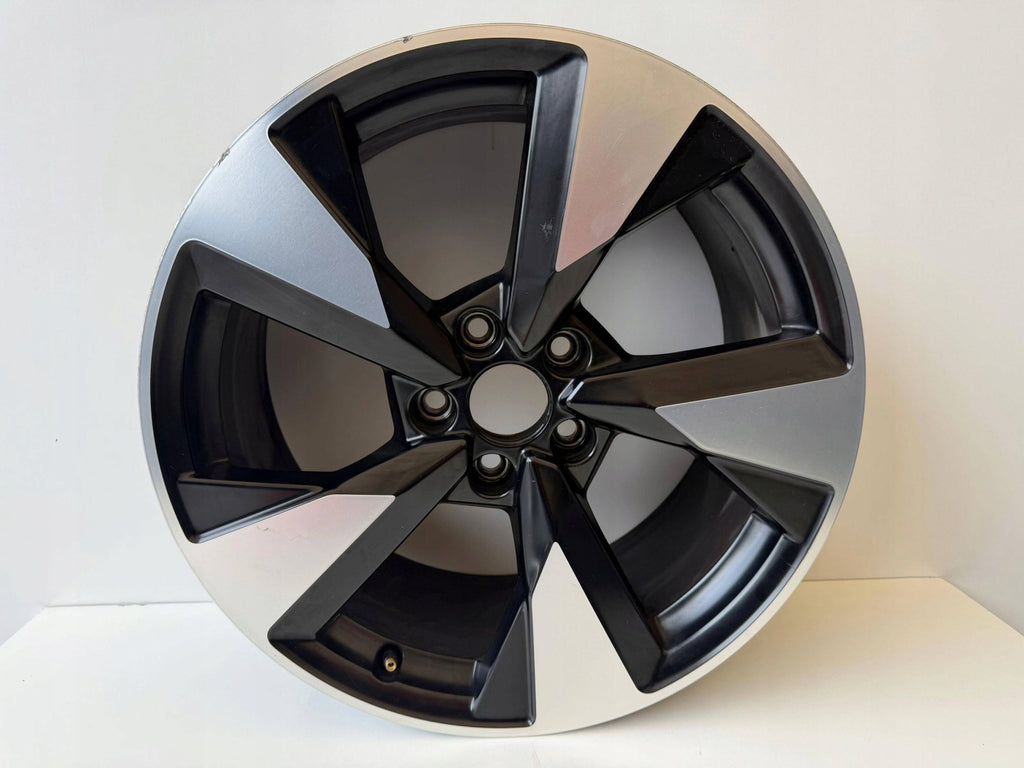 1x Alufelge 18 Zoll 8W0601025BC Audi A4 B9 Rim Wheel FEL6177799838on