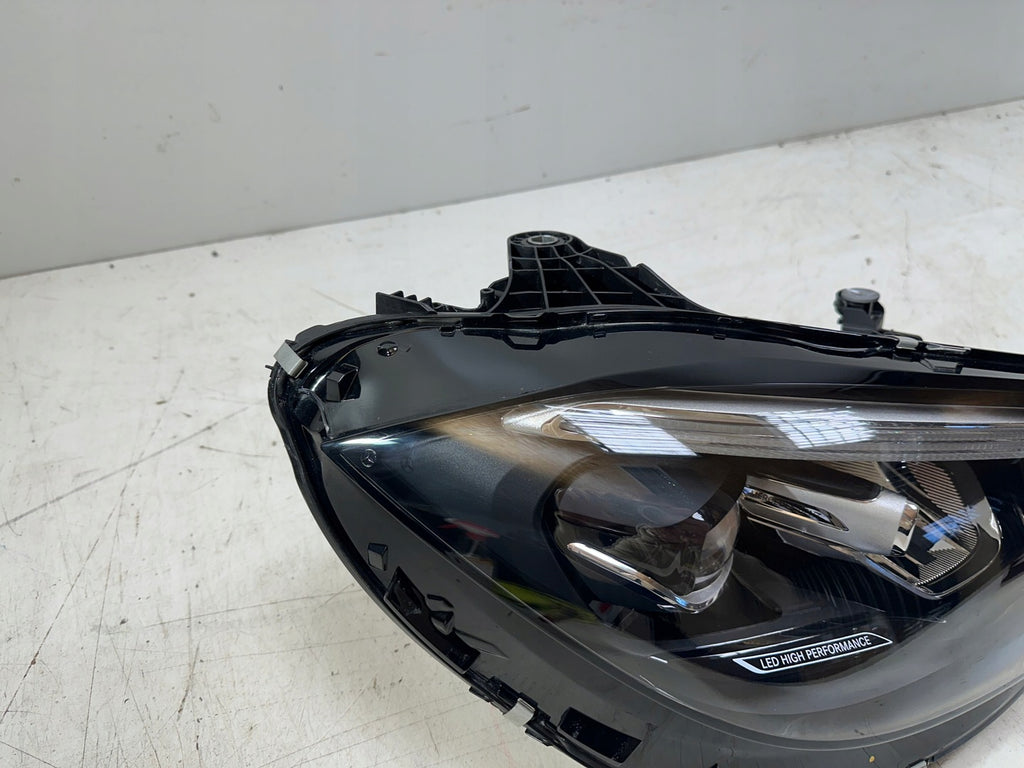 Frontscheinwerfer Mercedes-Benz A2069060803 LED Rechts Scheinwerfer Headlight SCH2838034327kk
