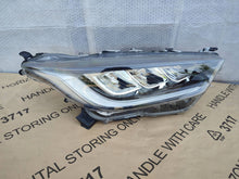 Load image into Gallery viewer, Frontscheinwerfer Toyota 4 Yaris K08EUK0-8EU Full LED Rechts Headlight