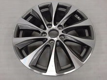 Load image into Gallery viewer, 1x Alufelge 18 Zoll 7.5" 5x120 45ET Glanz Grau 6796216 BMW 1 F21 F23 F20 Mg FEL2806002465eb