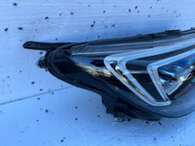 Laden Sie das Bild in den Galerie-Viewer, Frontscheinwerfer Opel Crossland X YQ00709880 Rechts Scheinwerfer Headlight SCH1738132940th
