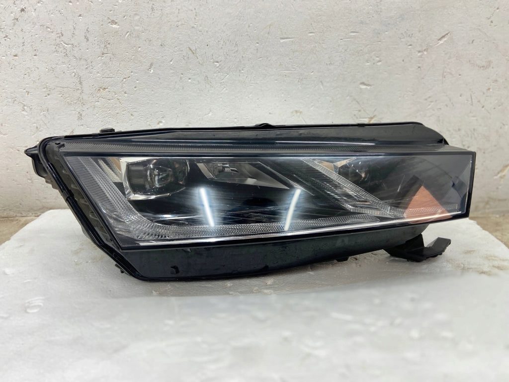 Frontscheinwerfer Skoda Octavia IV 5E4941016A LED Rechts Scheinwerfer Headlight SCH6162459110vb