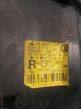 Load image into Gallery viewer, Frontscheinwerfer VW Touran 1T0941032 0301205272 Xenon Rechts Headlight