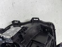 Laden Sie das Bild in den Galerie-Viewer, Frontscheinwerfer Renault 260104410 LED Rechts Scheinwerfer Headlight