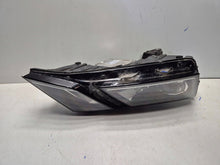 Laden Sie das Bild in den Galerie-Viewer, Frontscheinwerfer Skoda Octavia III 5E1941016 Rechts Scheinwerfer Headlight SCH6711106283xh
