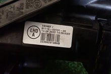 Laden Sie das Bild in den Galerie-Viewer, Frontscheinwerfer Toyota Corolla 8111002T3100 Rechts Scheinwerfer Headlight SCH2653628408za