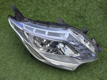 Load image into Gallery viewer, Frontscheinwerfer Mitsubishi L200 Rechts Scheinwerfer Headlight SCH9854407896ut