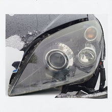 Laden Sie das Bild in den Galerie-Viewer, Frontscheinwerfer Opel Astra H Xenon Links Scheinwerfer Headlight