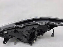 Laden Sie das Bild in den Galerie-Viewer, Frontscheinwerfer Toyota V SPW4374 Rechts Scheinwerfer Headlight SCH9228069246tw