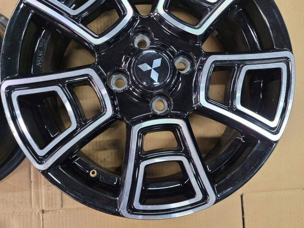 1x Alufelge 15 Zoll 6.0" 4x100 42ET KBA51769 Mitsubishi Space Star Rim Wheel