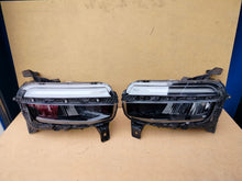Laden Sie das Bild in den Galerie-Viewer, Frontscheinwerfer Jeep 52218719 52218715 Full LED Ein Satz Headlight SCH5994513643aa