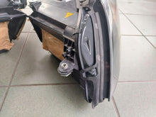 Laden Sie das Bild in den Galerie-Viewer, Frontscheinwerfer Mercedes-Benz W222 2229061302 2229061402 LED Rechts oder Links SCH6658041822kf