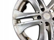 Laden Sie das Bild in den Galerie-Viewer, 1x Alufelge 17 Zoll Grau A2124010902 Mercedes-Benz W212 Rim Wheel FEL2120054915ht