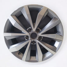 Load image into Gallery viewer, 1x Alufelge 17 Zoll 7.0&quot; 5x112 2GA601025B VW T-Roc Rim Wheel