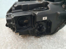 Load image into Gallery viewer, Frontscheinwerfer VW Multivan 7E1941036A Rechts Scheinwerfer Headlight SCH8859976690ar