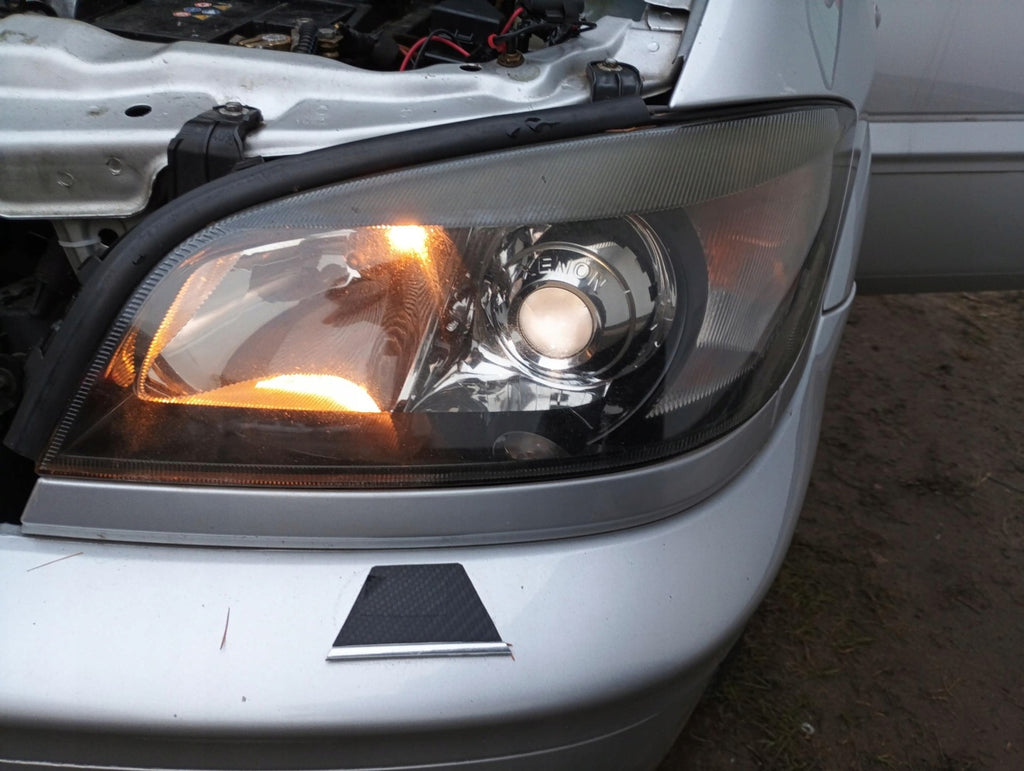 Frontscheinwerfer Opel Zafira A 0301116271 0301116272 Ein Satz Headlight SCH9625604779pt
