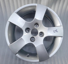 Laden Sie das Bild in den Galerie-Viewer, 1x Alufelge 16 Zoll 6.0" 4x108 27ET Glanz Silber 9686100080 Peugeot Rim Wheel FEL8759491439hb