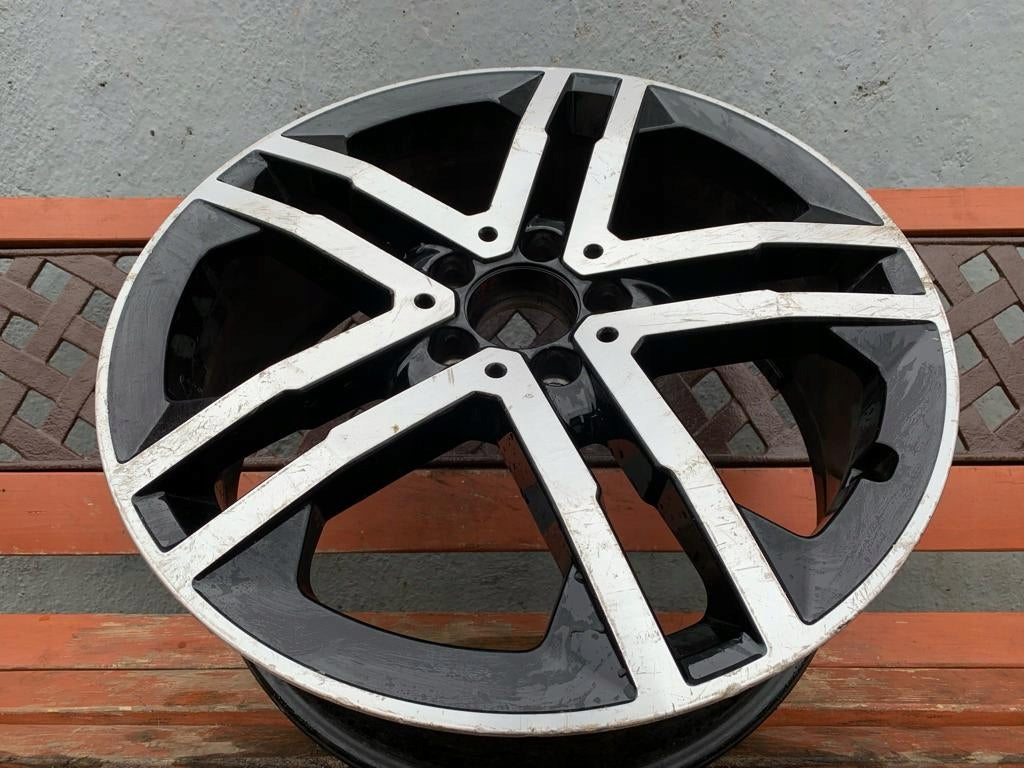 1x Alufelge 19 Zoll 7.5" 5x112 53ET Glanz Schwarz A2474013900 Mercedes-Benz W247