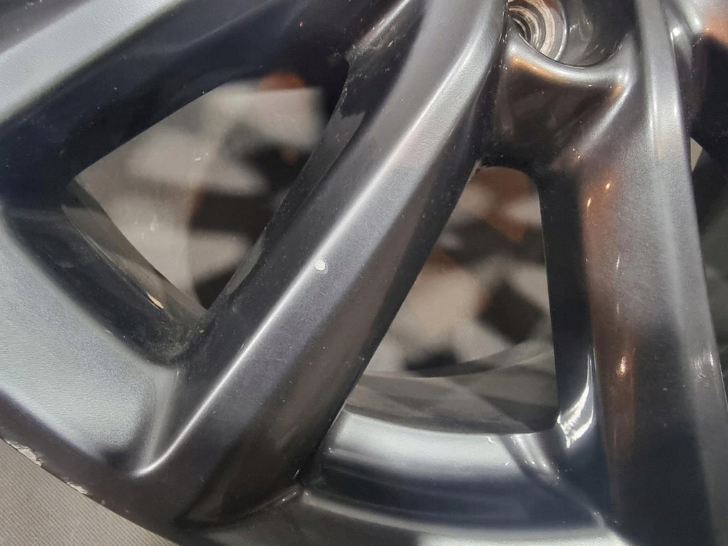 1x Alufelge 18 Zoll 7.0" 5x114.3 45ET Glanz Silber 9965B57080 Mazda 3 Rim Wheel FEL7419046674bi