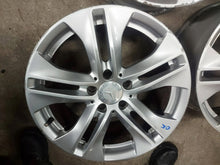 Load image into Gallery viewer, 4x Alufelge 17 Zoll 7.5&quot; 5x112 A2074010602 Mercedes-Benz C207 Rim Wheel