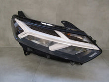 Laden Sie das Bild in den Galerie-Viewer, Frontscheinwerfer Dacia Sandero III Logan Jogger 260107920R LED Rechts Headlight SCH4781614677vk