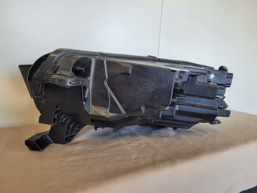 Frontscheinwerfer Skoda Octavia IV 5E4941016B Rechts Scheinwerfer Headlight SCH8761192592dh