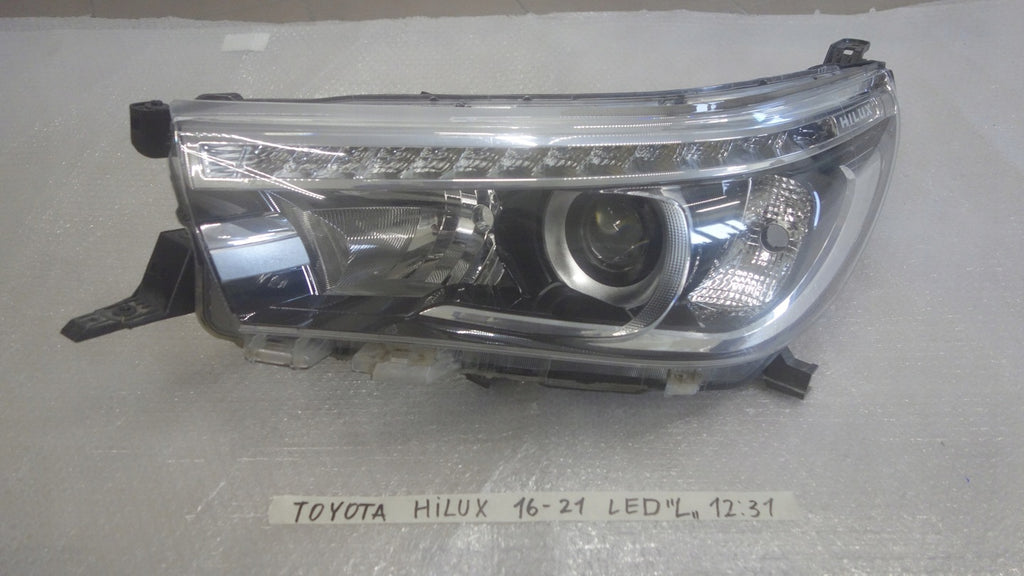 Frontscheinwerfer Toyota Hilux VIII LED Links Scheinwerfer Headlight SCH3122651898xk