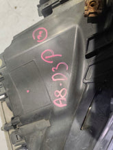 Laden Sie das Bild in den Galerie-Viewer, Frontscheinwerfer Audi A8 Bi-Xenon Rechts Scheinwerfer Headlight SCH5081614122sj