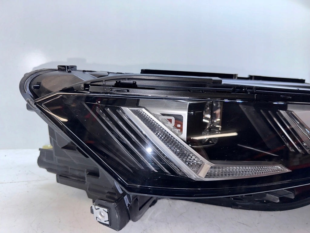 Frontscheinwerfer VW Touareg Cr7 761941082B Full LED Rechts Headlight SCH3744940262hy
