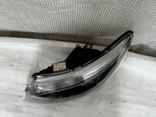 Load image into Gallery viewer, Frontscheinwerfer Mercedes-Benz Vito W447 A4479067700 Links Headlight SCH9096077270wc