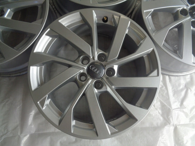 4x Alufelge 16 Zoll 6.5" 5x100 40ET Glanz Silber 82A601025B Audi A1 Rim Wheel FEL6857274015kp