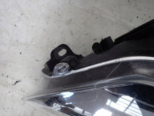 Laden Sie das Bild in den Galerie-Viewer, Frontscheinwerfer Ford Focus Links Scheinwerfer Headlight SCH2203077479tc