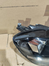 Laden Sie das Bild in den Galerie-Viewer, Frontscheinwerfer VW Golf VII 5G1941006D Rechts Scheinwerfer Headlight SCH9776090634pa