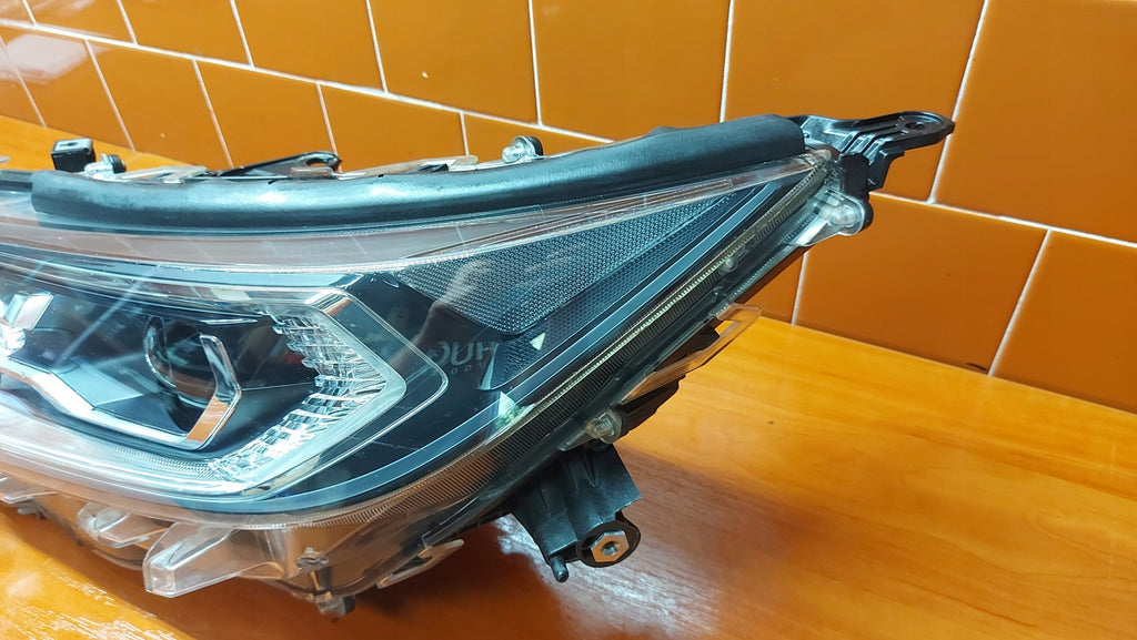 Frontscheinwerfer Toyota V 81185-42A33 LED Links Scheinwerfer Headlight SCH8742559345gc