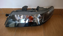 Laden Sie das Bild in den Galerie-Viewer, Frontscheinwerfer Honda Accord VII Links Scheinwerfer Headlight