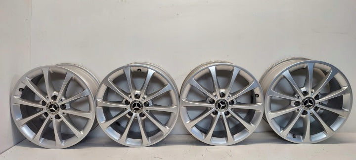 4x Alufelge 17 Zoll 6.5" 5x112 44ET Glanz Silber A1774010300 Mercedes-Benz W247 FEL3955974456wo