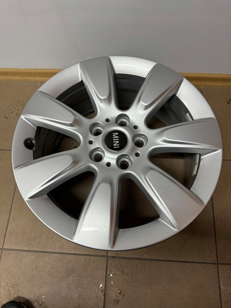 1x Alufelge 17 Zoll 7.5" 5x112 52ET 6868276 Mini Countryman Rim Wheel FEL1843842100un
