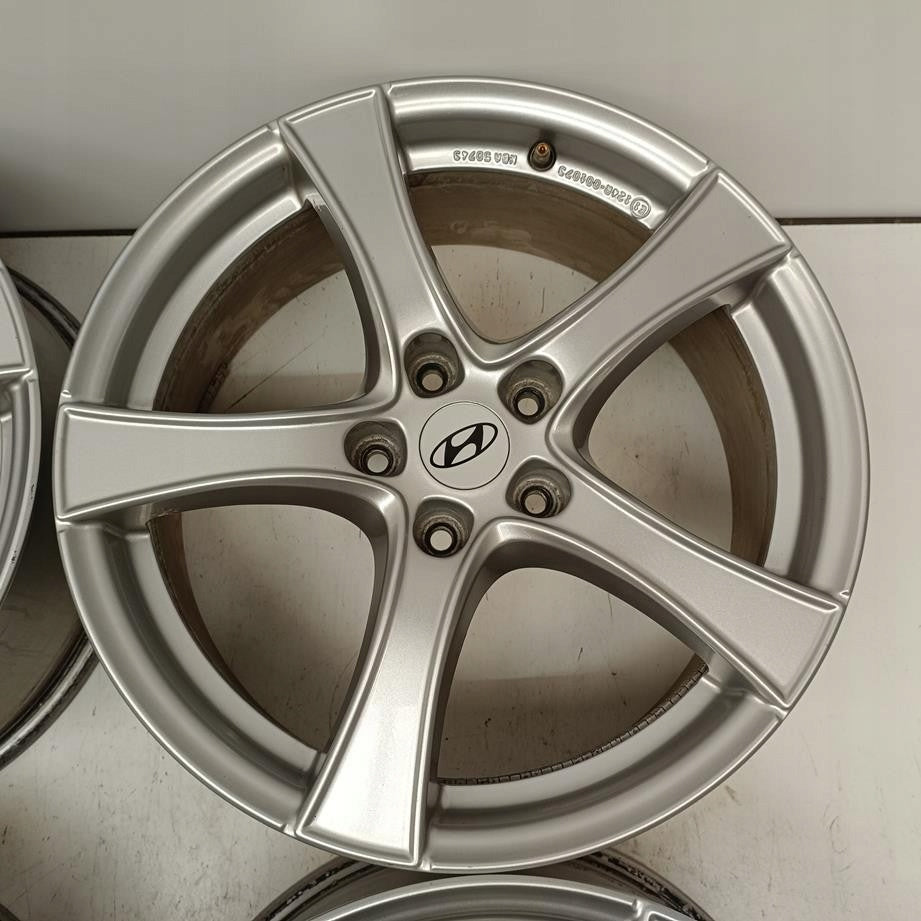 4x Alufelge 18 Zoll 7.5" 5x114.3 50ET Glanz Silber Hyundai I Rim Wheel FEL8340575115wd