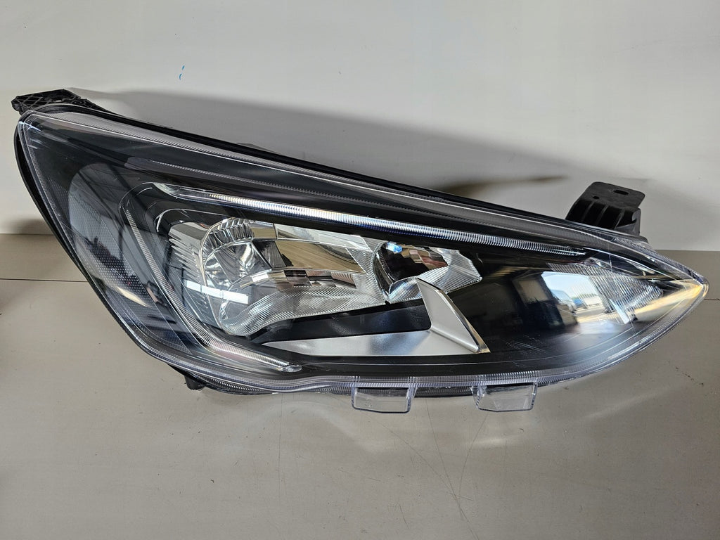 Frontscheinwerfer Ford Focus MX7B13E014CC LED Rechts Scheinwerfer Headlight