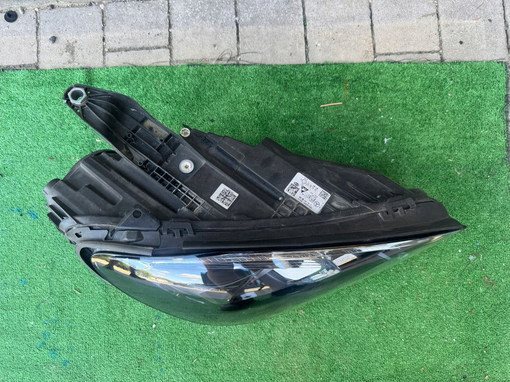 Frontscheinwerfer Mercedes-Benz Gle A1679069604 LED Rechts Headlight