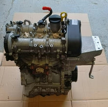 Load image into Gallery viewer, Motor Skoda I DKRC 1.0 TSI 110PS 81kW 15TKm Benzin Engine Unkomplett MOT9373535630mb